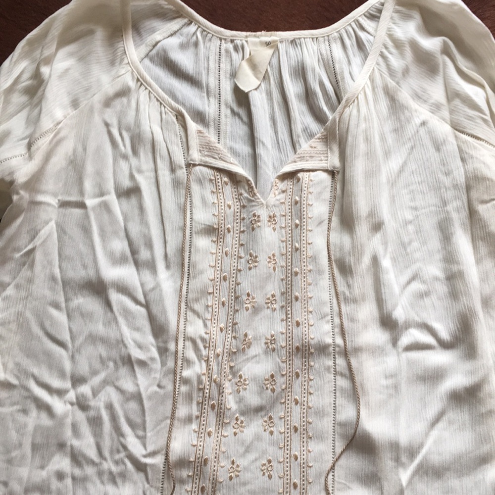 Embroidered Boho Top - Picture 2 of 5
